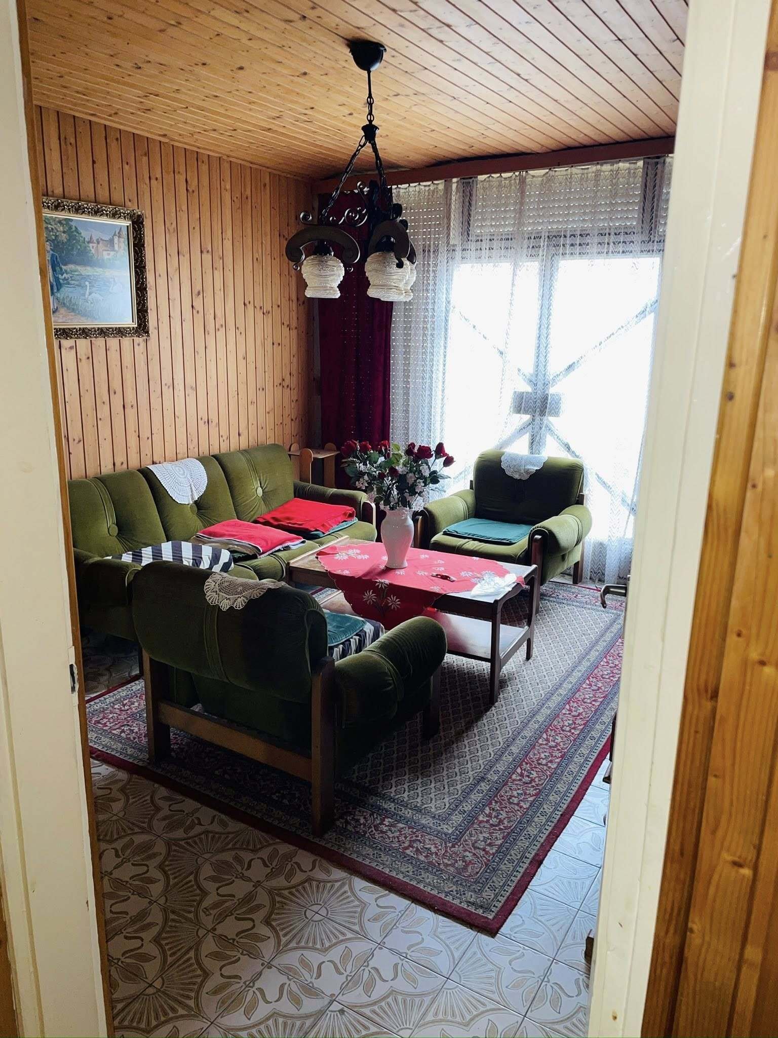 (BBA) Familienhaus in ruhiger Wohnlage zu verkaufen (FB011)