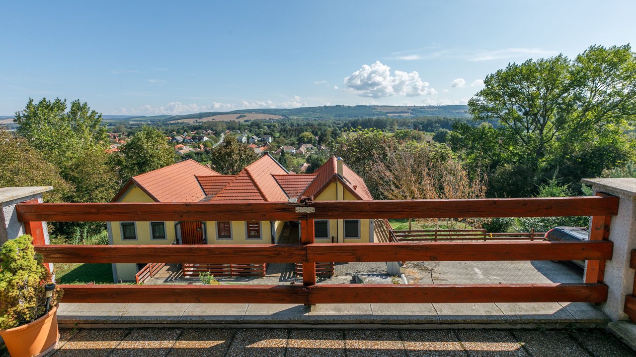 Gemütliches Apartement mit Weitblick über den Kurort Kehida (AAA)