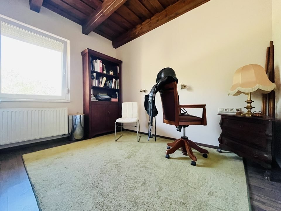 (AAA) Sehr gepflegtes Landhaus & Pferdehaltung möglich (CM242)