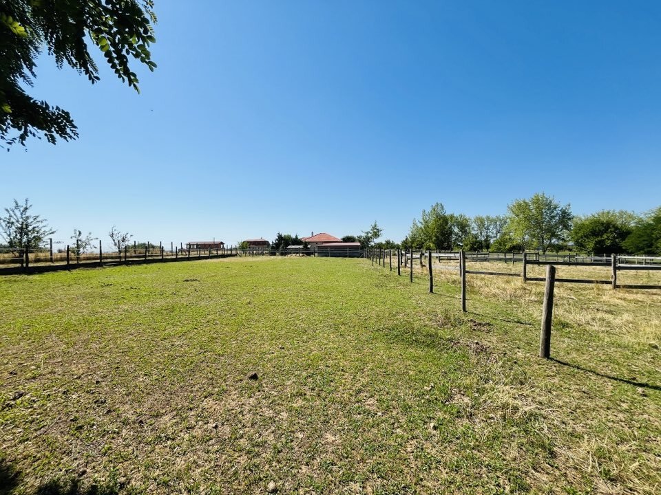 (AAA) Sehr gepflegtes Landhaus & Pferdehaltung möglich (CM242)