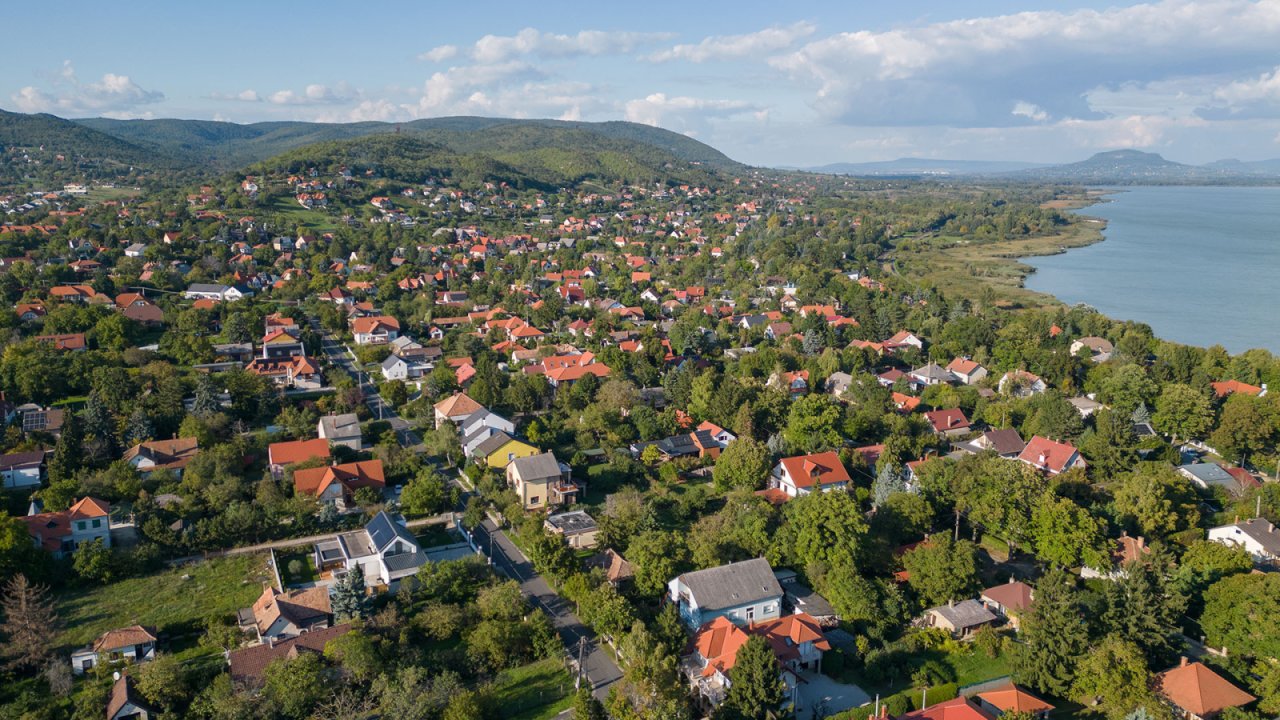 (AAA) Hübsche Wohnung am Plattensee mit Balaton-Panorama (55266)