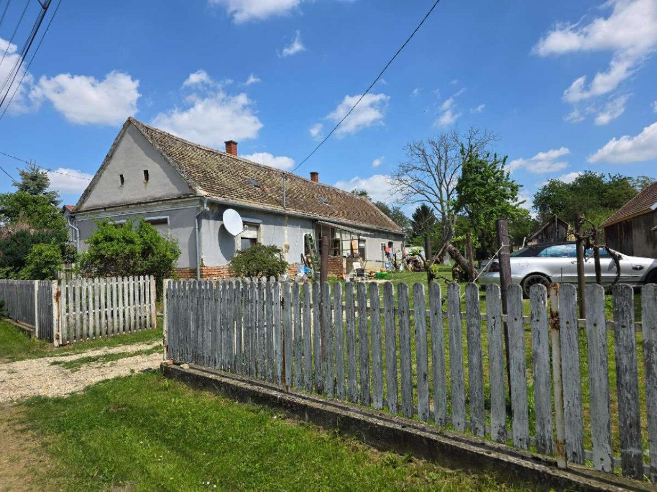 (CAA) Teilsaniertes  Einfamilienhaus Nähe Österreich (WH2091)