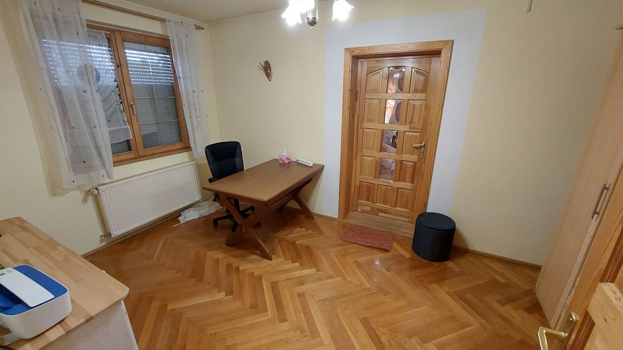 (AAA) Großzügiges Familienhaus in Seenähe und trotzdem ruhg gelegen (33557)