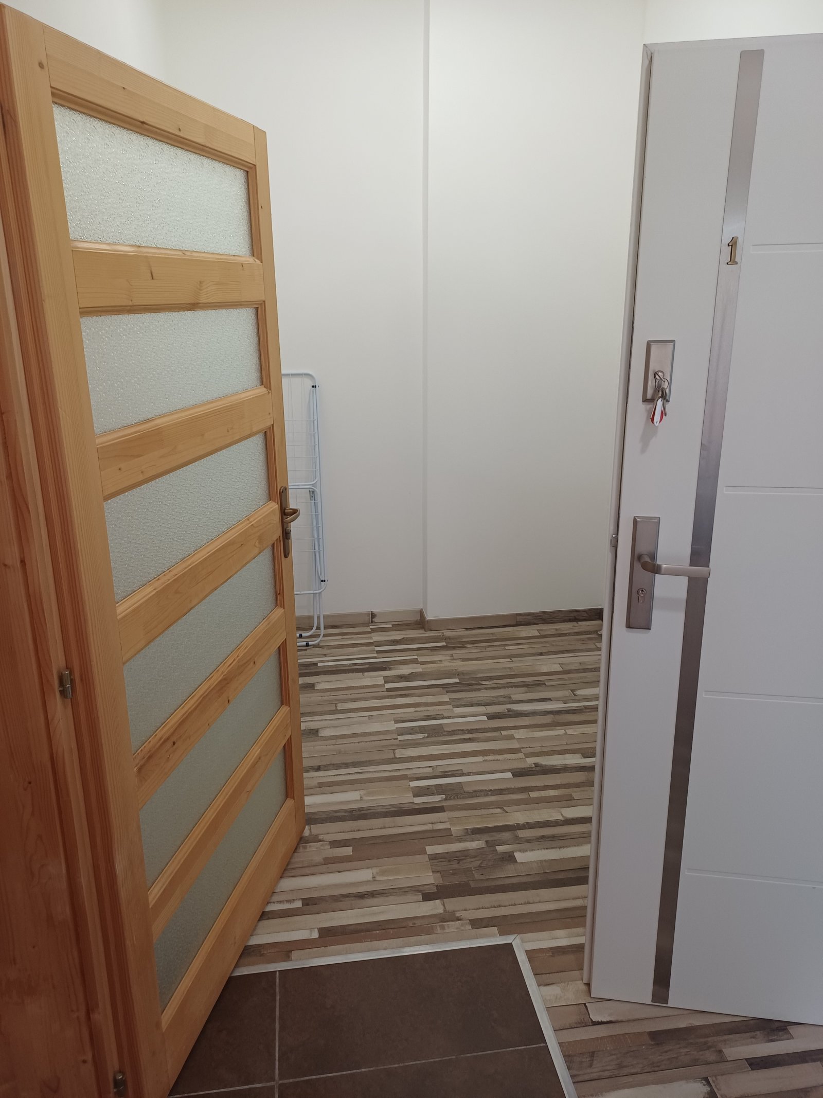 (AAA) Neuwertige Wohnung im Kurort mit Panoramablick / Erdgeschoss (KK006-M)