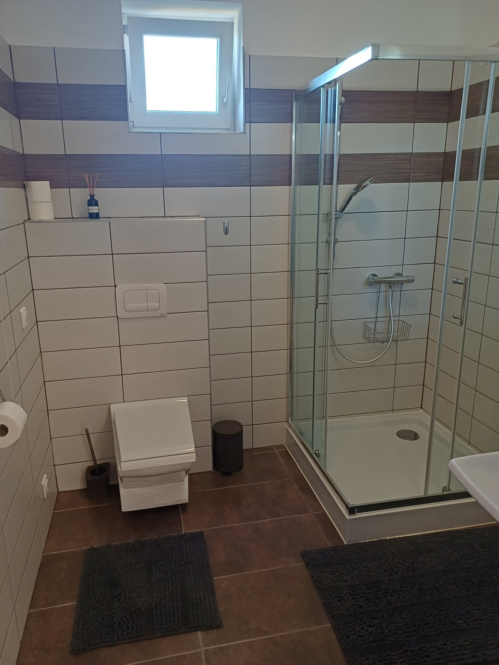 (AAA) Neuwertige Wohnung im Kurort mit Panoramablick / Erdgeschoss (KK006-M)