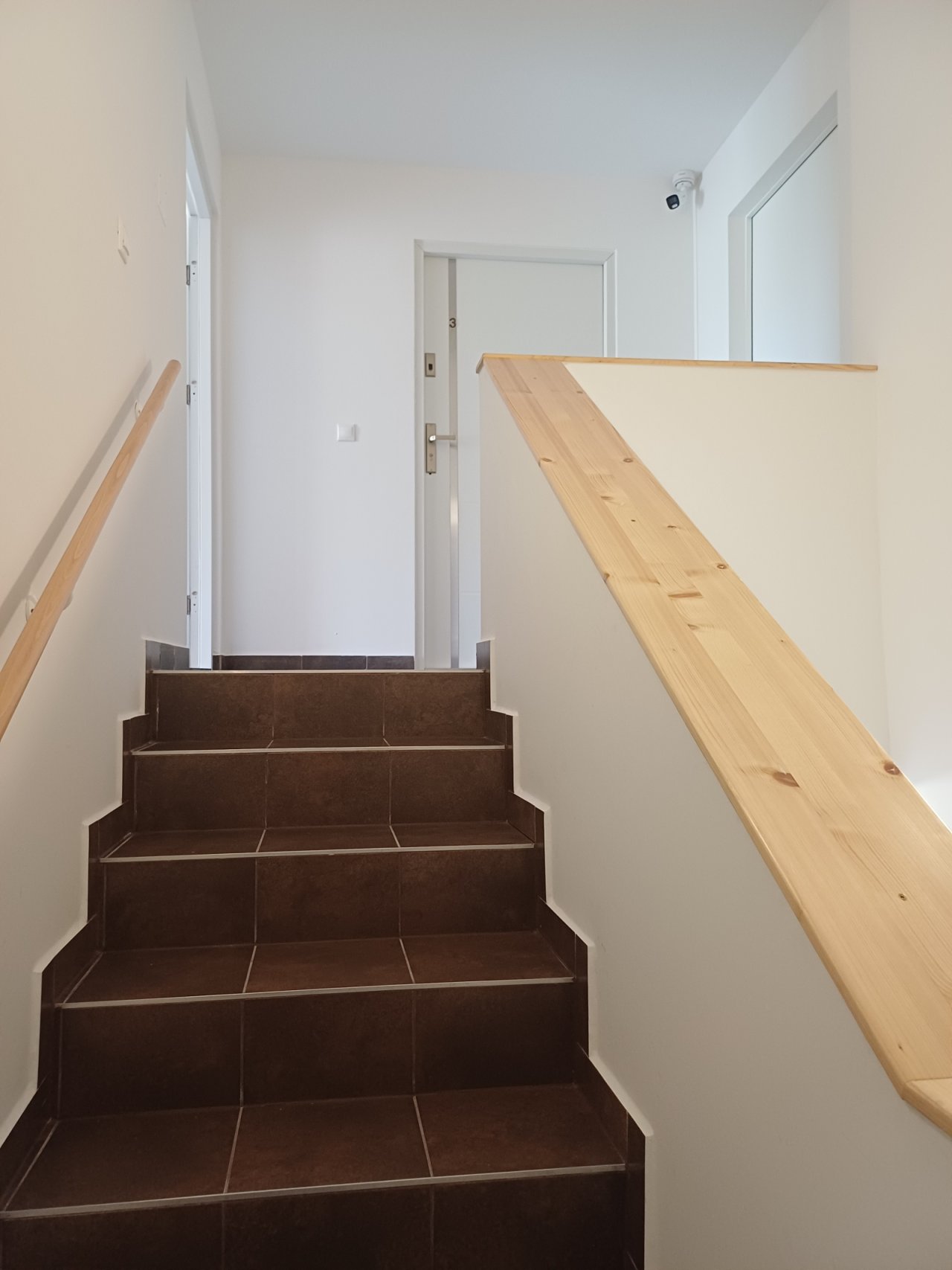 (AAA) Neuwertige Wohnung im  Kurort mit Panoramablick (KK009-M)