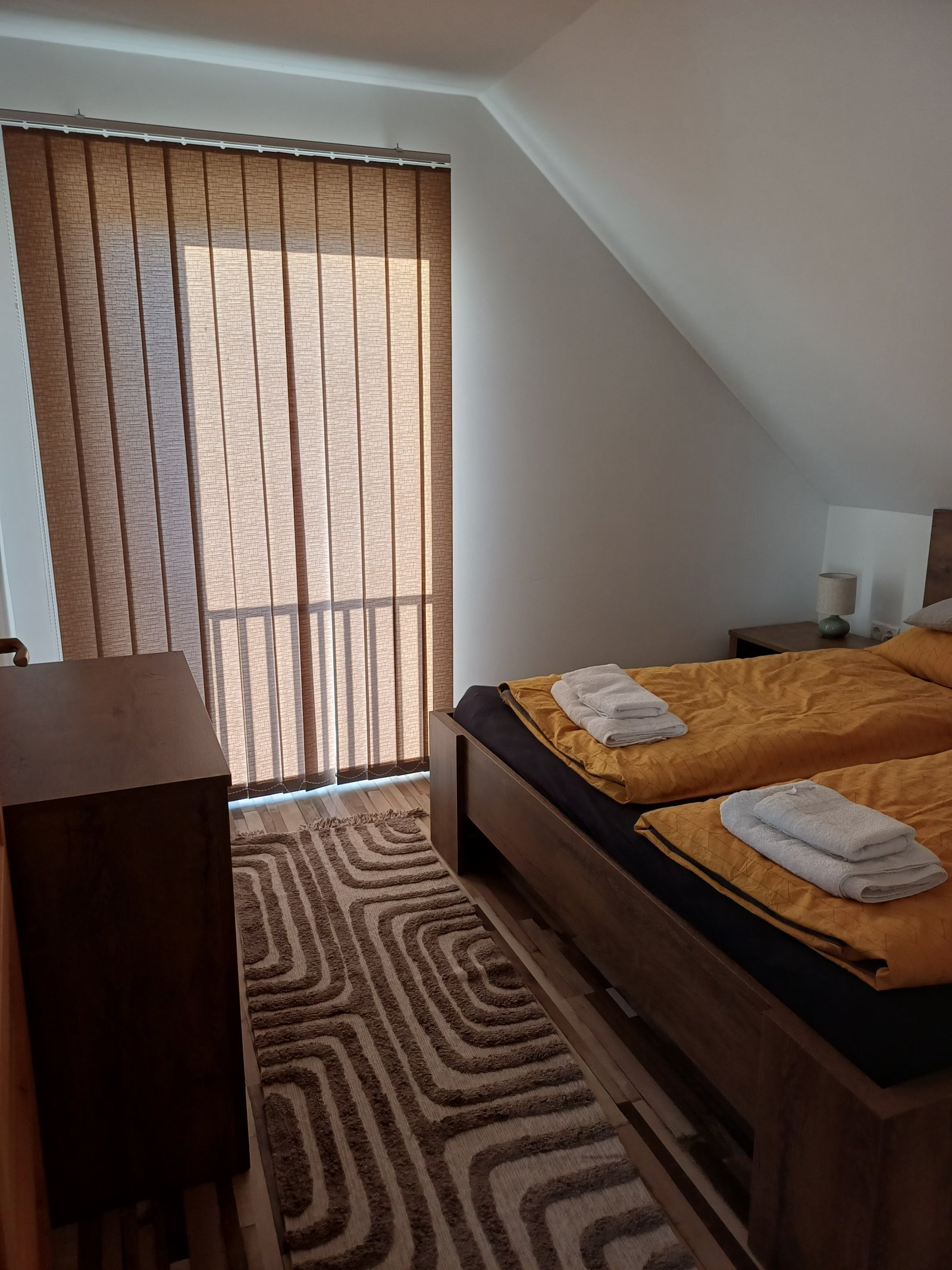 (AAA) Neuwertige Wohnung im Kurort mit Panoramablick (KK009-M)