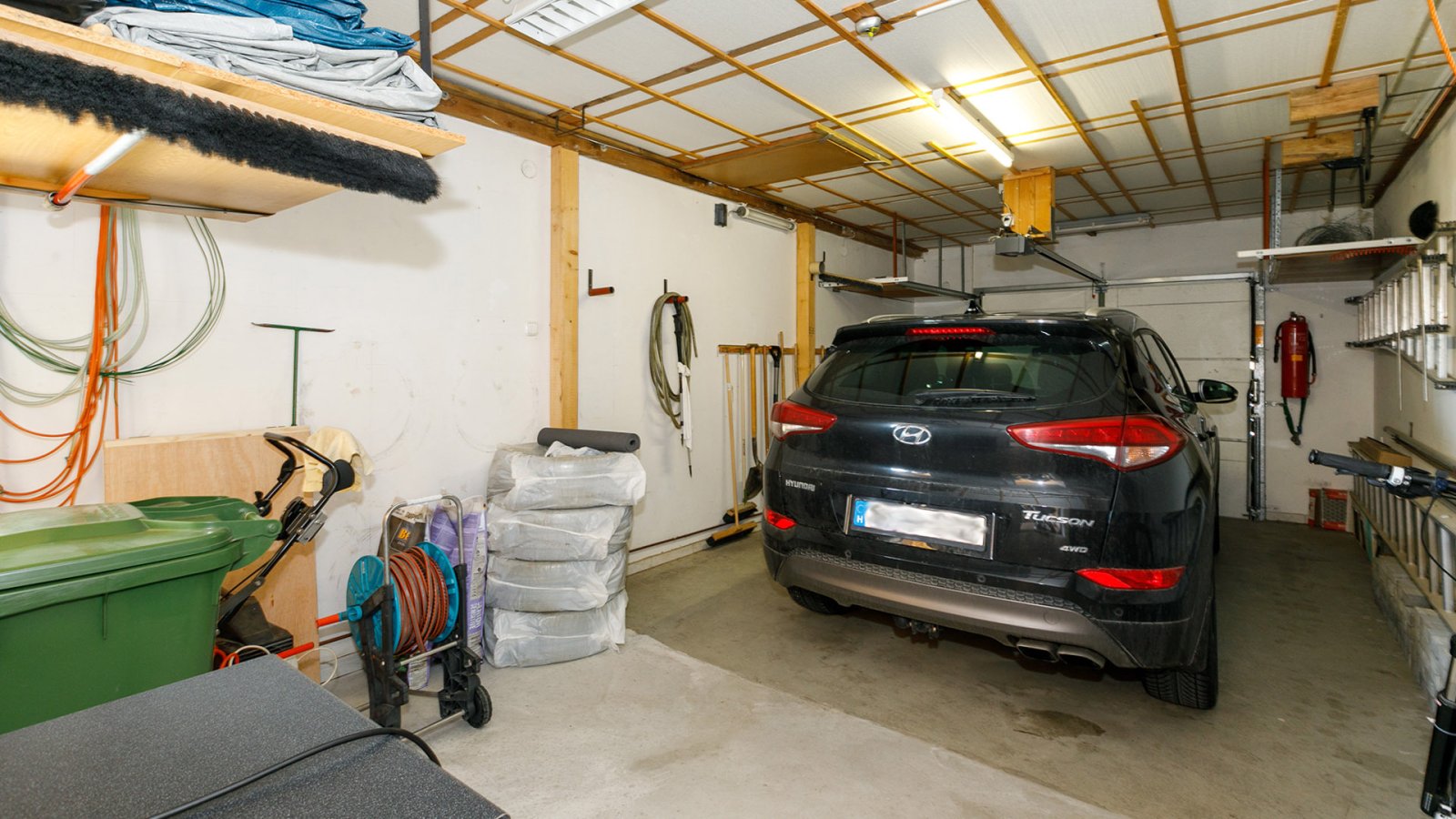 (AAA) Luxuriöses Anwesen am Nordufer mit Seepanorama (33562)