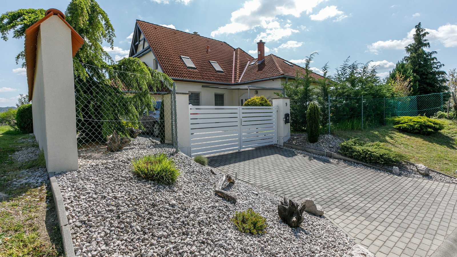 (AAA) Luxuriöses Anwesen am Nordufer mit Seepanorama (33562)