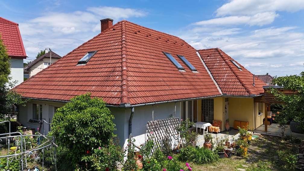 (ABA) Sehr geräumiges Haus in ruhiger, grünen Wohngegend