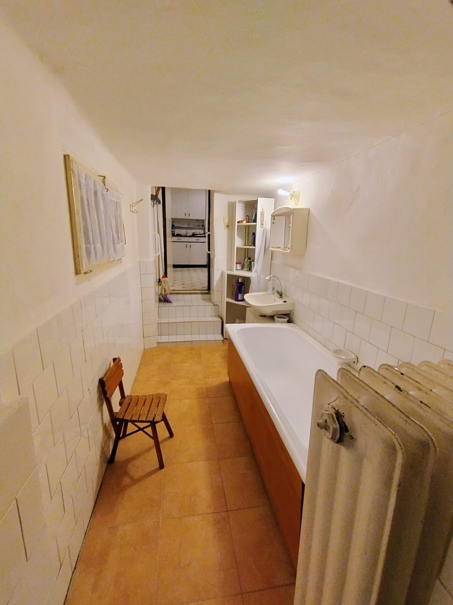(AAA) Einfamilienhaus am Ufer des Szölnök-Streifens (RV022)