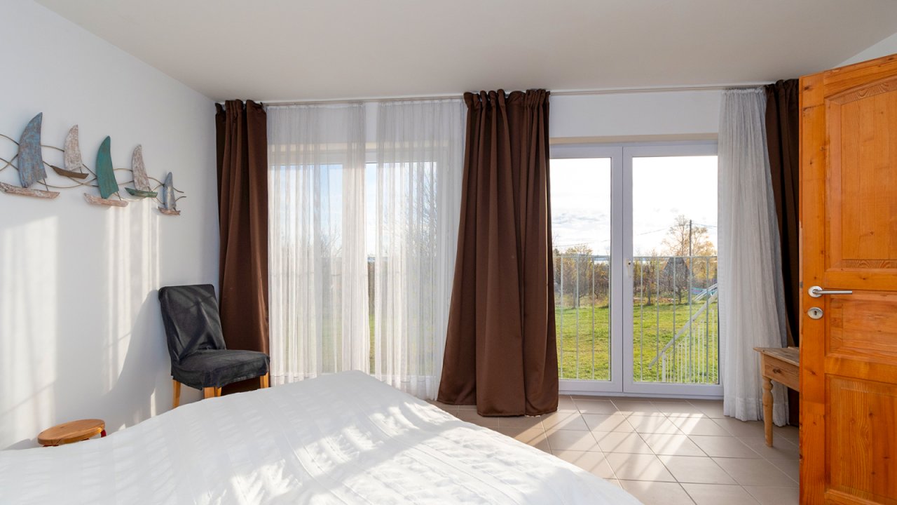 (AAA) Solides, helles Apartmenthaus in sehr guter Lage (33772-2)