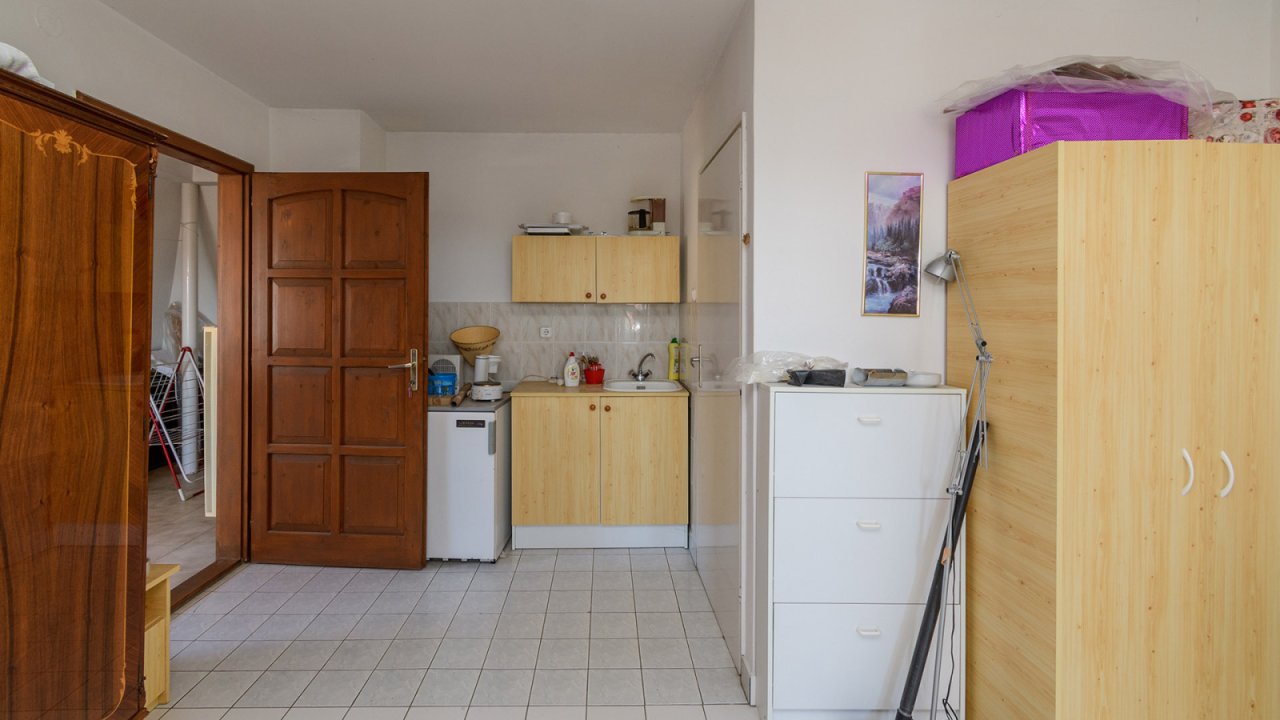 (ABA) Gaststätte / Restaurant mit Betreiberwohnung (33829)