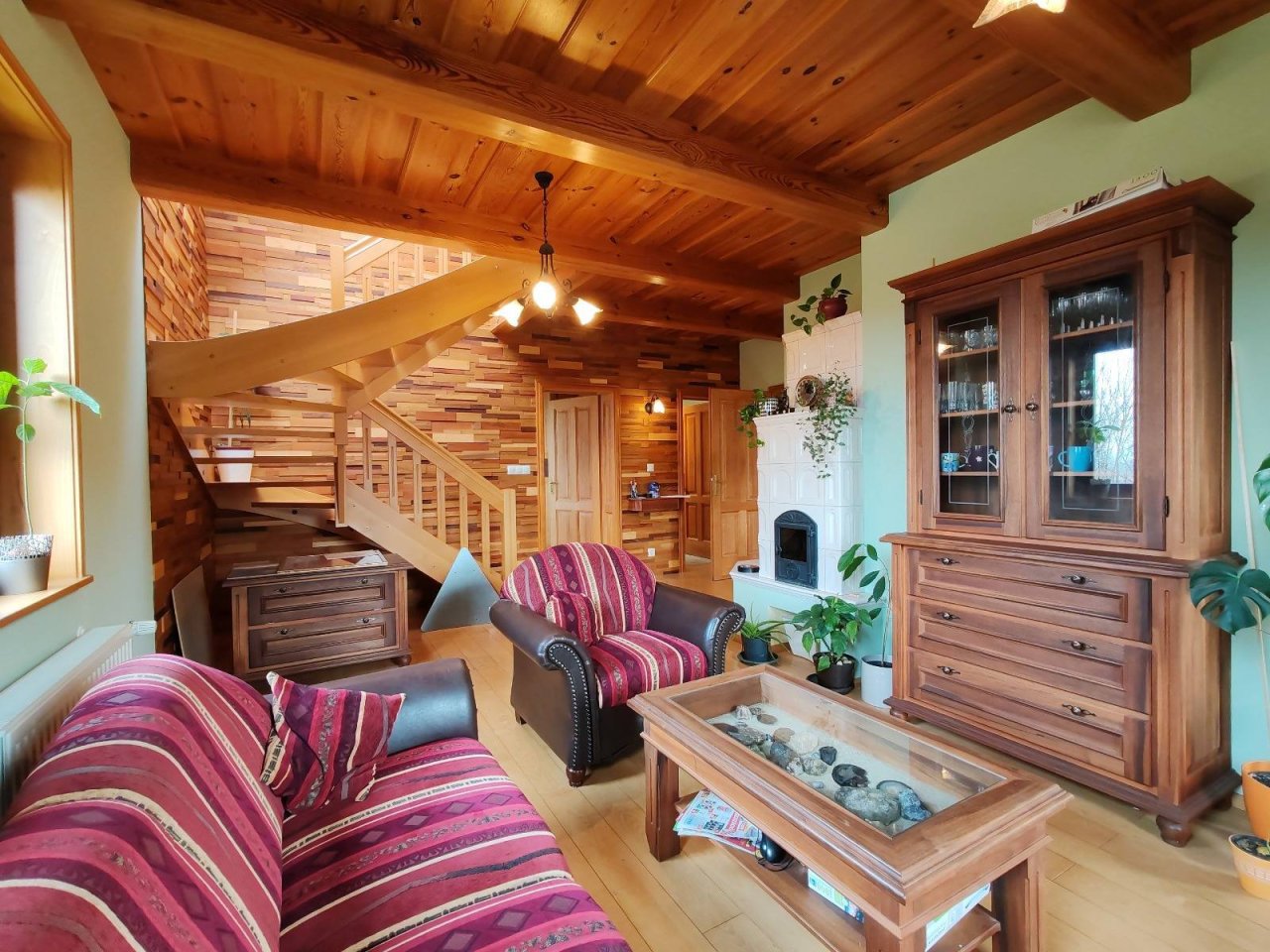 (AAA) Gepflegtes Familienhaus mit Panoramablick Nähe Österreich (RV024)