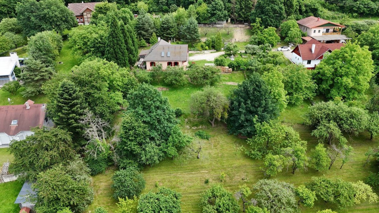 (AAA) Gepflegtes Familienhaus mit Panoramablick Nähe Österreich (RV024)