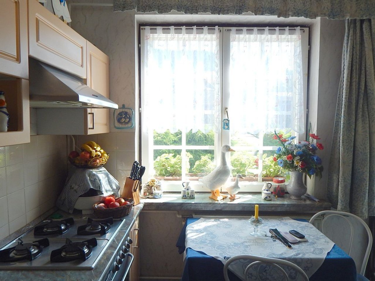 (AAA) Einzigartiges Haus am Nordufer des Balatons mit Pool (EH008)
