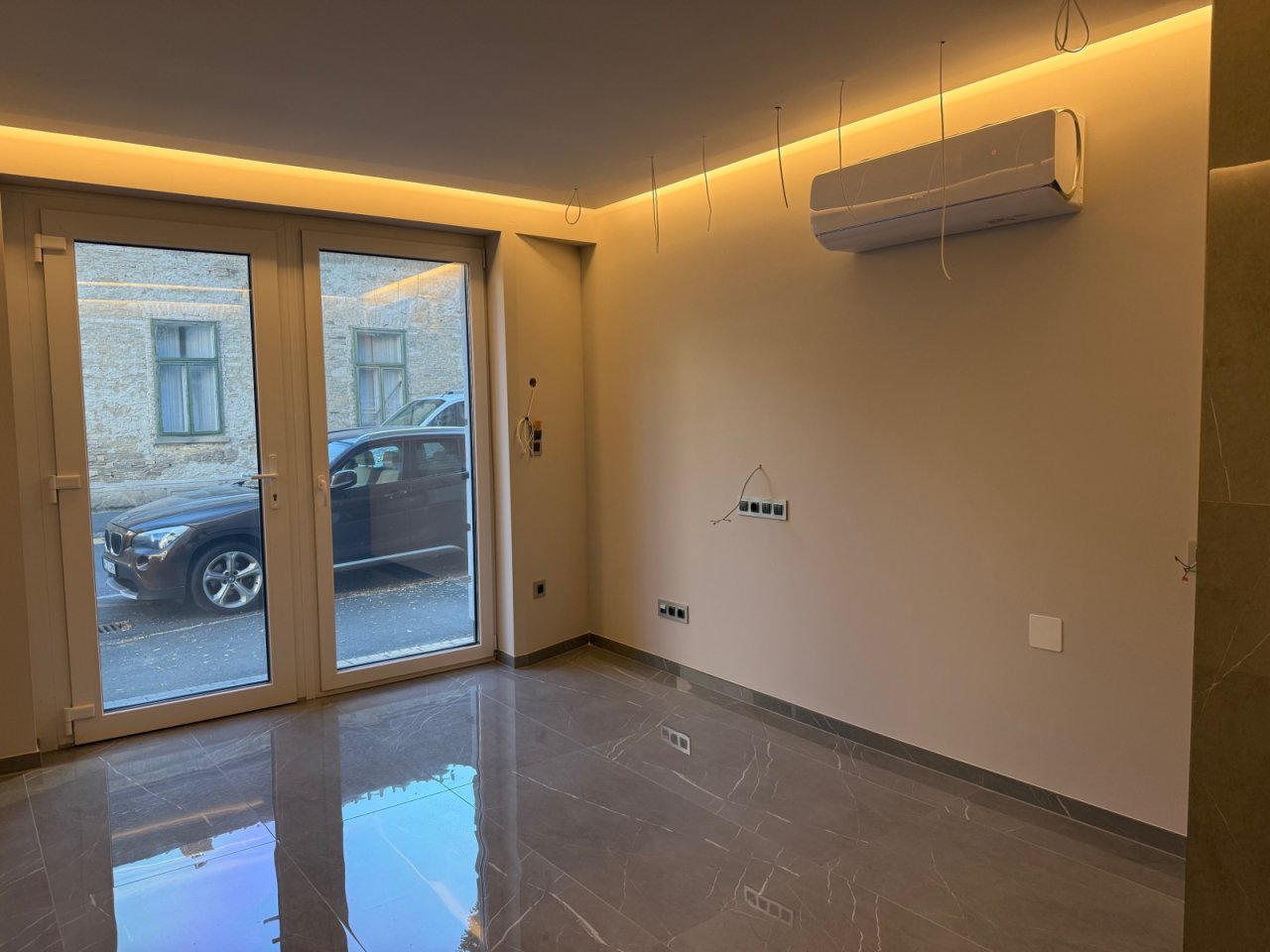 (AAB) Exklusives, luxuriös gestaltetes Apartment in betser Lage (KK022)