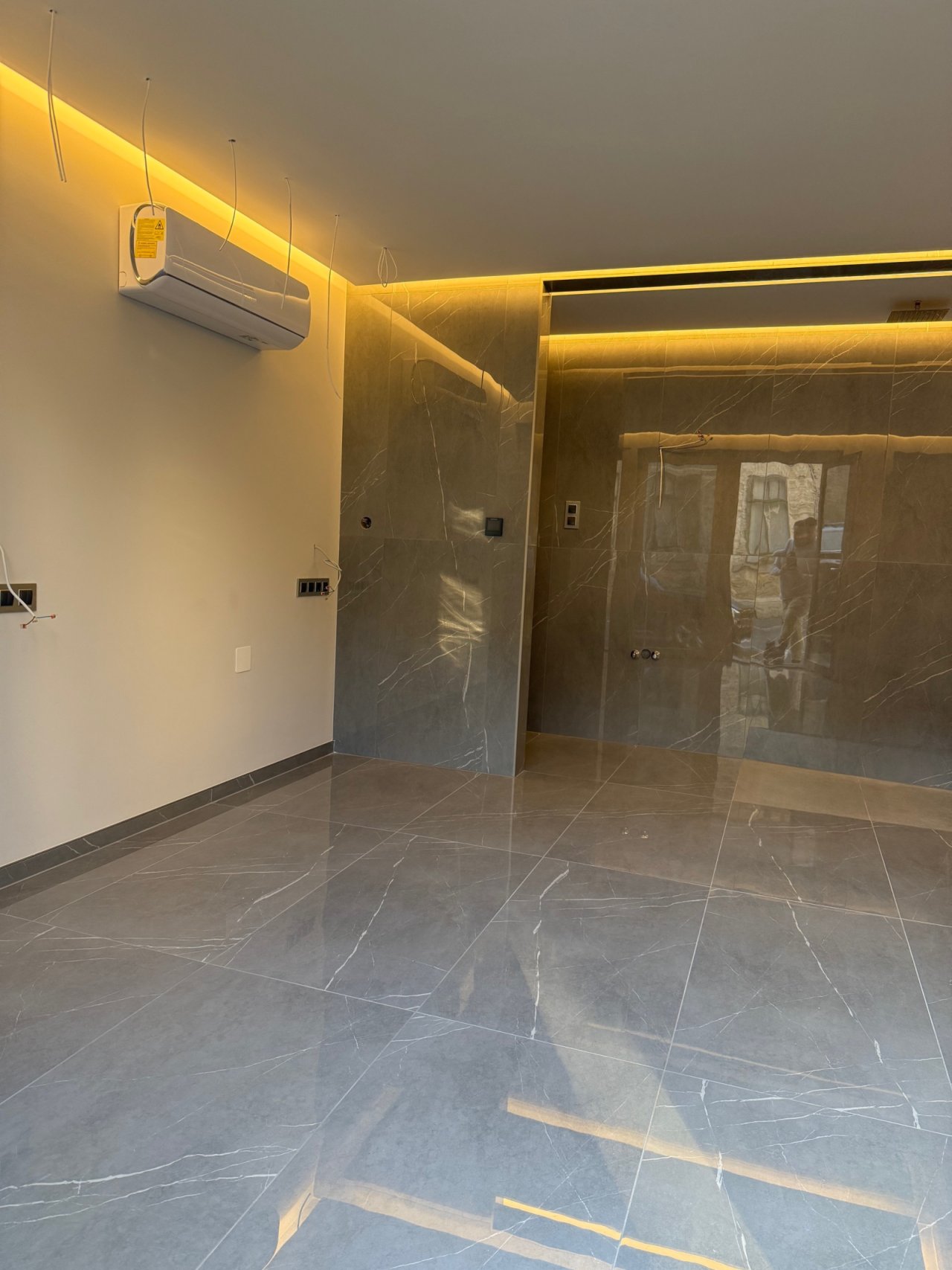 (AAB) Exklusives, luxuriös gestaltetes Apartment in betser Lage (KK022)
