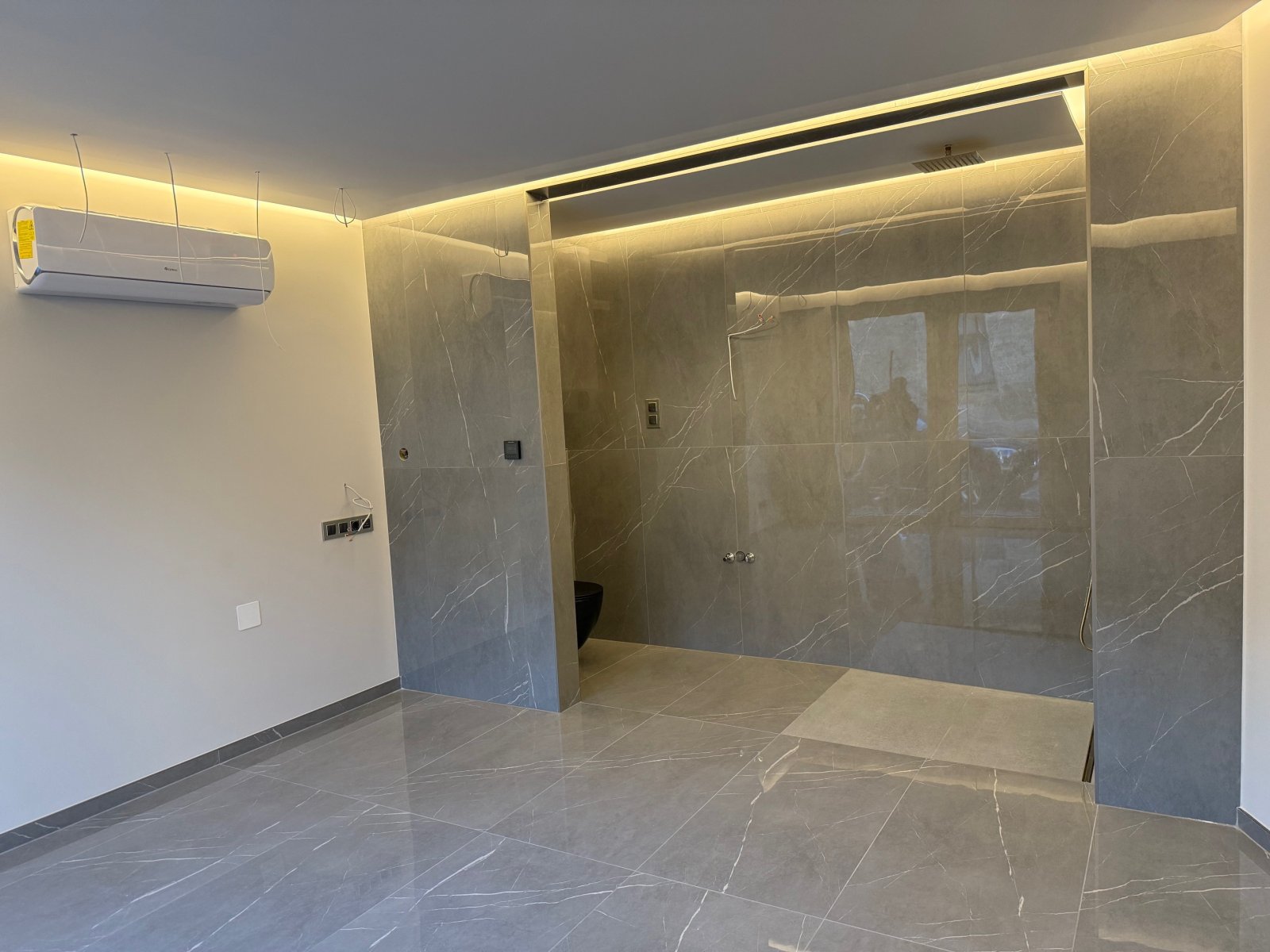(AAB) Exklusives, luxuriös gestaltetes Apartment in betser Lage (KK022)