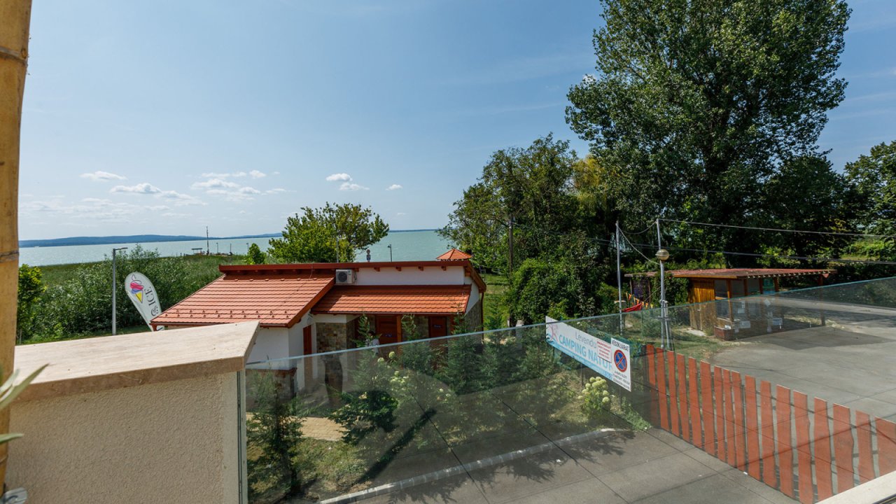 (AAA) Hochwertiges Objekt (Gewerbe od. Privat) direkt am Balaton (44085)