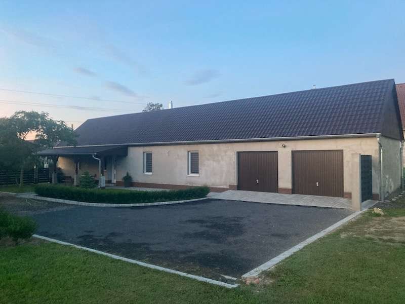 (ABA) Renoviertes Landhaus zu einem extrem attraktiven Preis!