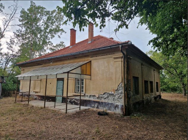 (ACA) Altes Schulhaus im Jugendstil mit viel Potential (ROG08)