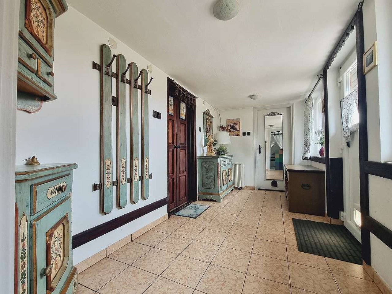 Großer Pferdehof mit Haupthaus &amp; 3 Gäste-Apartments (WH0220-3)