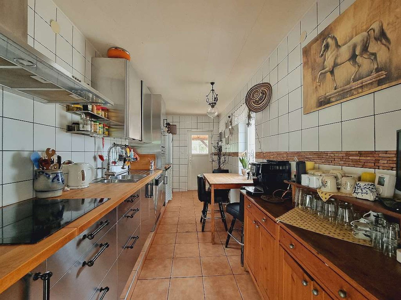 Großer Pferdehof mit Haupthaus &amp; 3 Gäste-Apartments (WH0220-3)