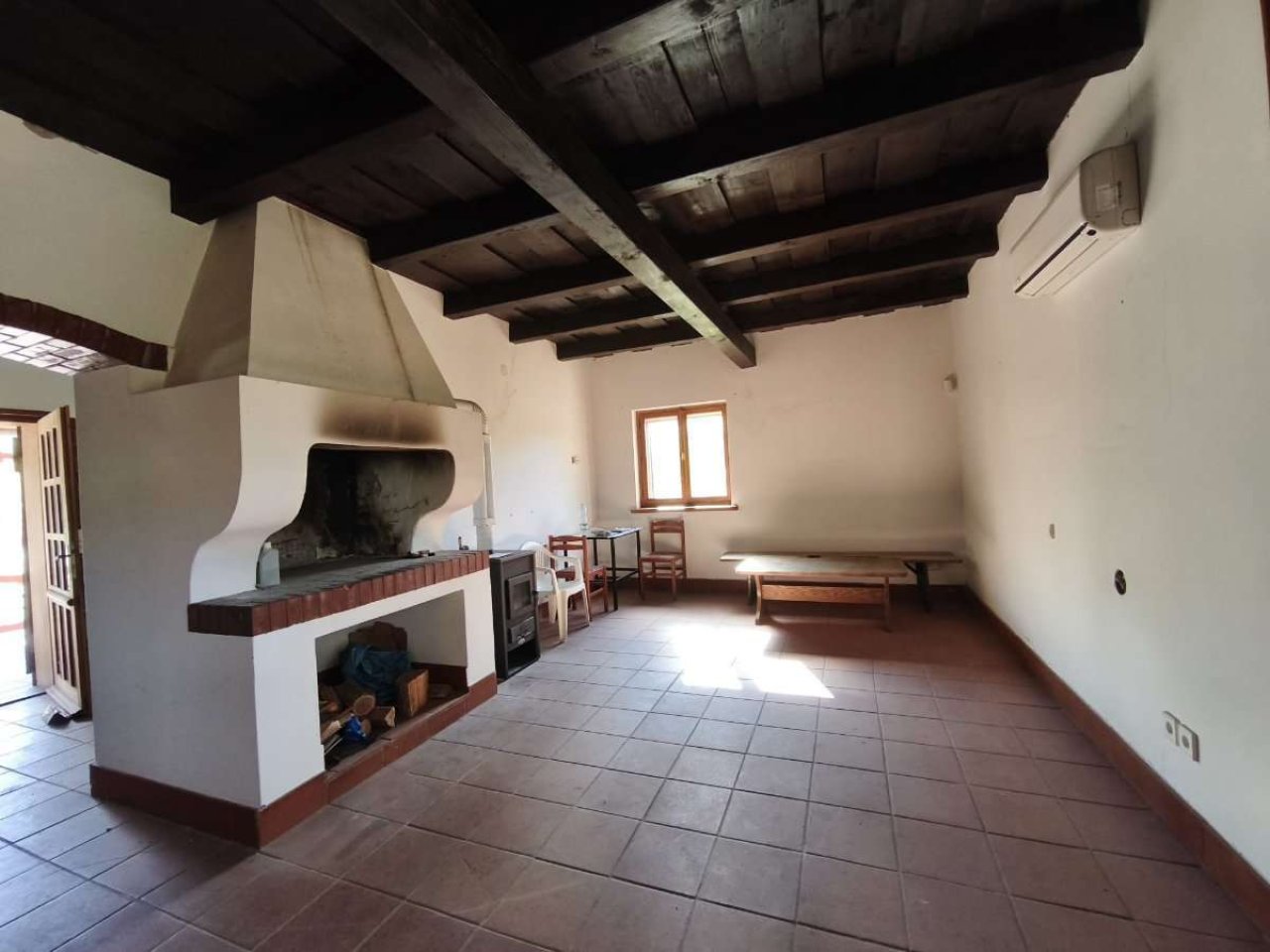 (AAA) Ein tolle Gelegenheit für Eigenbrödler: Bauernhaus in der Nähe von Kiskunhalas (ROG01)