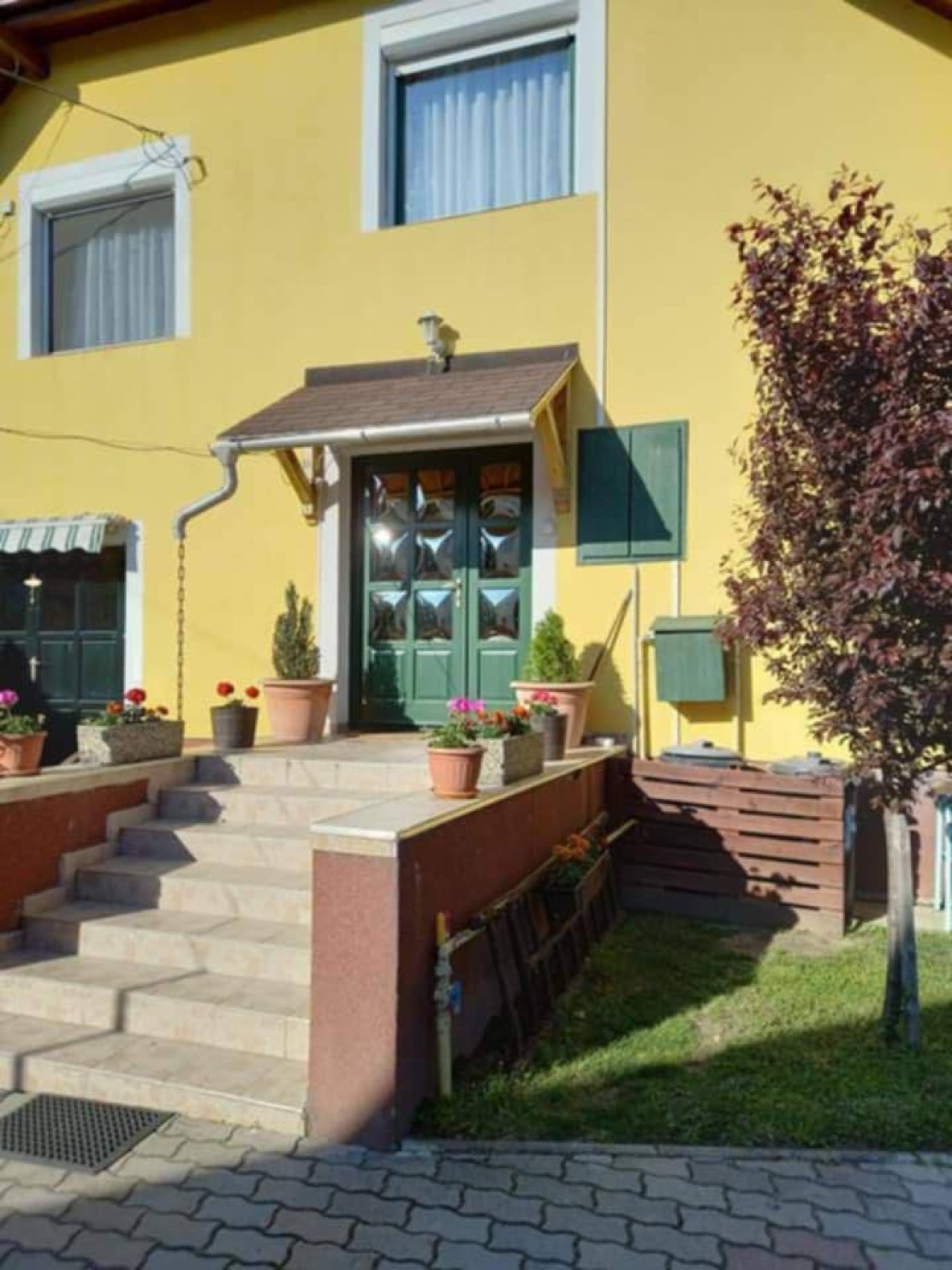 (AAA) Tolles Familienhaus mit Blick auf die Burg (KK035)