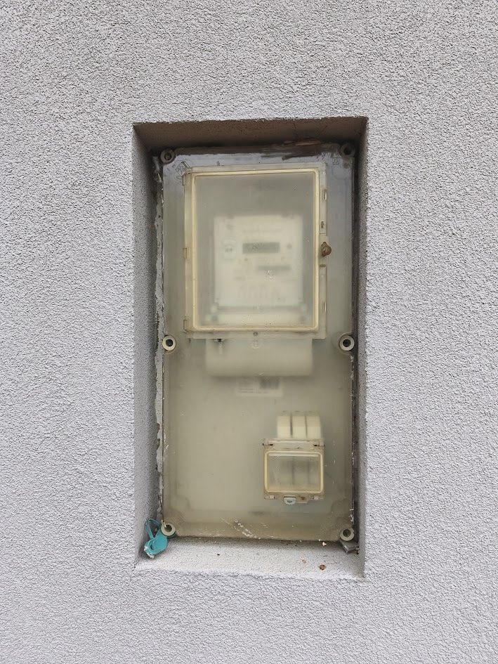 (AAA) Großes gepflegtes Familienhaus / Pension / Wohngemeinschaft (KK038)