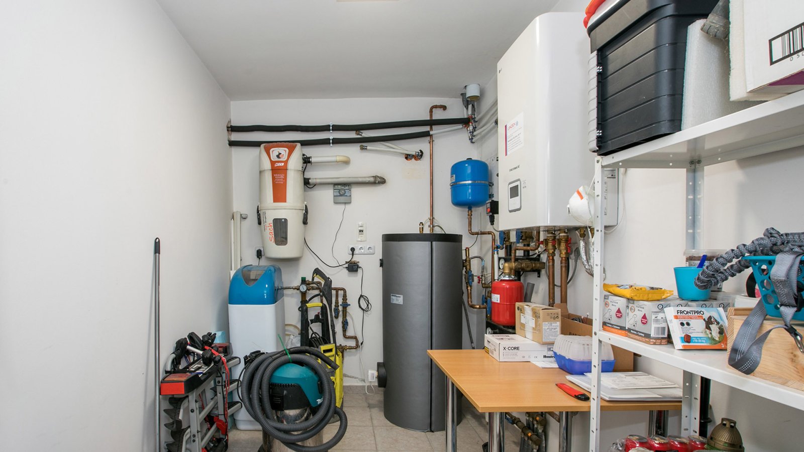 (AAA) Schickes Einfamilienhaus in ruhiger Lage bei Héviz (33859)