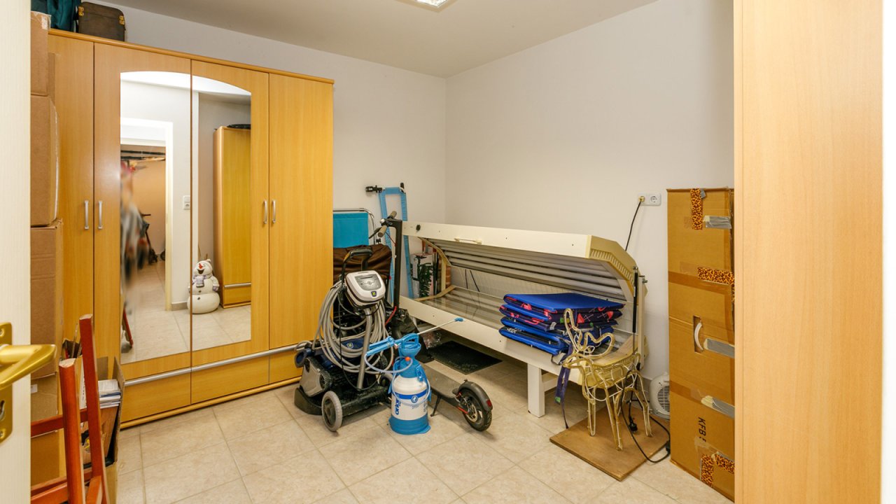 (AAA) Schickes Einfamilienhaus in ruhiger Lage bei Héviz (33859)