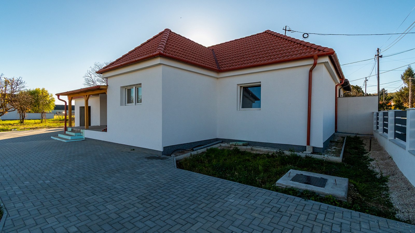 (AAA) In Renovierung befindliches Einfamilienhaus in ruhiger Lage