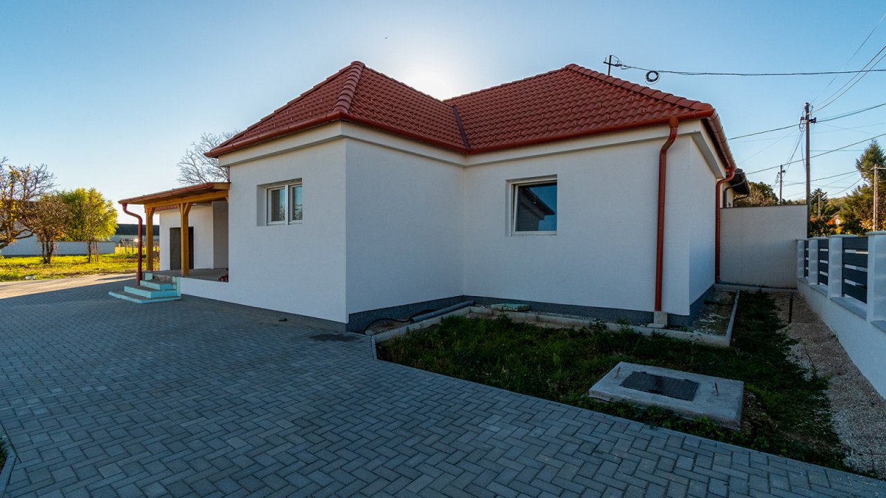 (AAA) In Renovierung befindliches Einfamilienhaus in ruhiger Lage (33861)