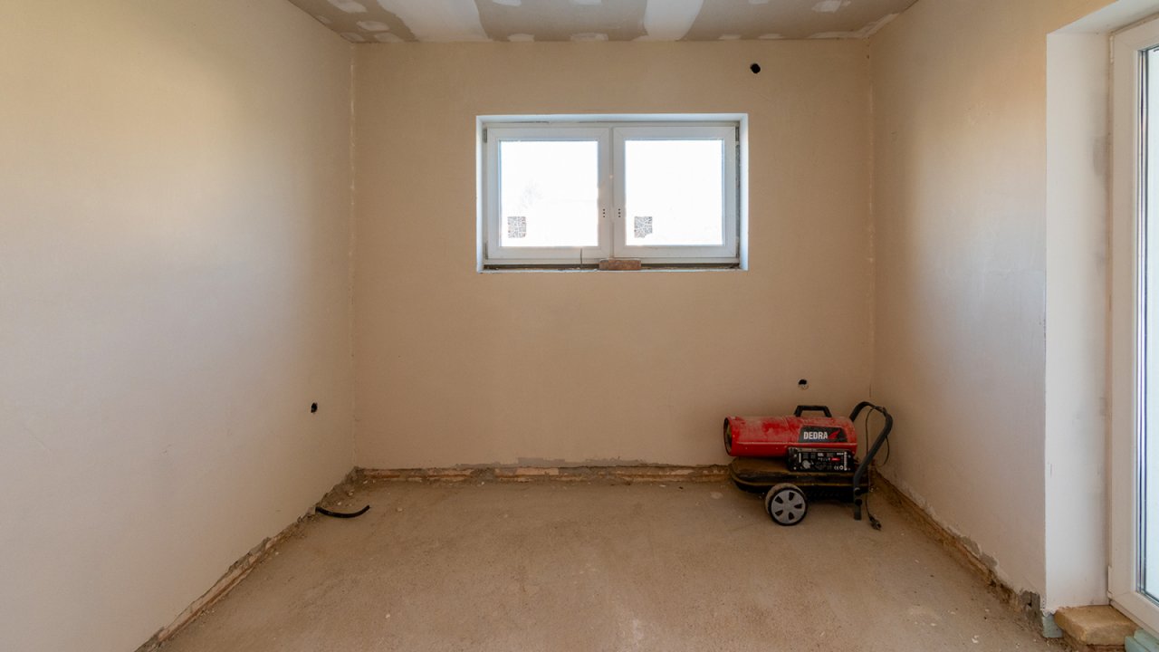 (AAA) In Renovierung befindliches Einfamilienhaus in ruhiger Lage (33861)
