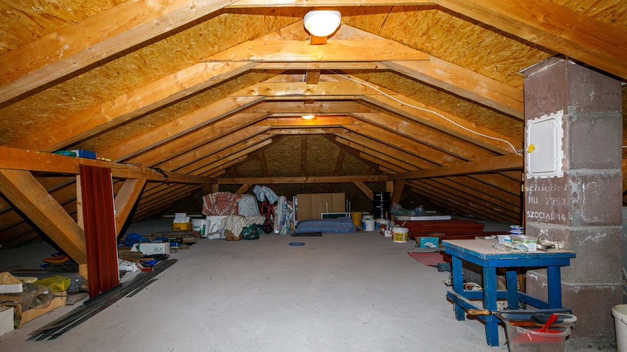 (AAA) Schöner Bungalow in gutem Zustand mit Panoramablick (33858)