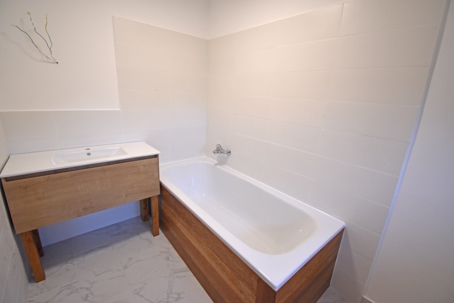 (BAA) Sehr schönes Landhaus & 2 Apartments Nähe Thermalbad (FER1811)