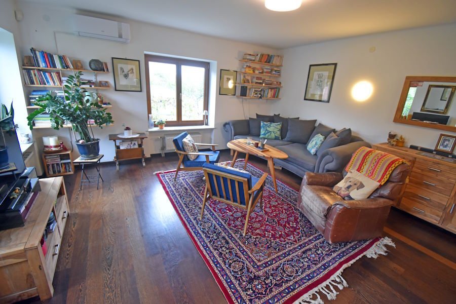 (BAA) Sehr schönes Landhaus & 2 Apartments Nähe Thermalbad (FER1811)