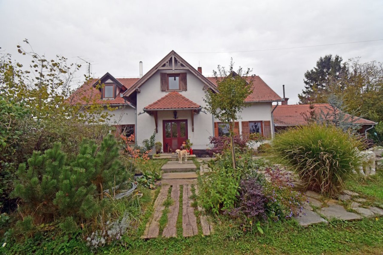 (BAA) Sehr schönes Landhaus &amp; 2 Apartments Nähe Thermalbad (FER1811)