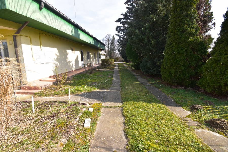 (AAA) Renoviertes Haus in ruhigem Dorf zu verkaufen