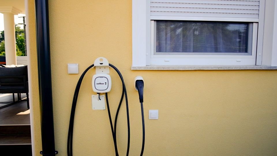 (AAA) Luxuriöses Familienhaus in unmittelbarer Nähe des Balaton-Ufers, auch als Apartmenthaus nutzbar (KK043)