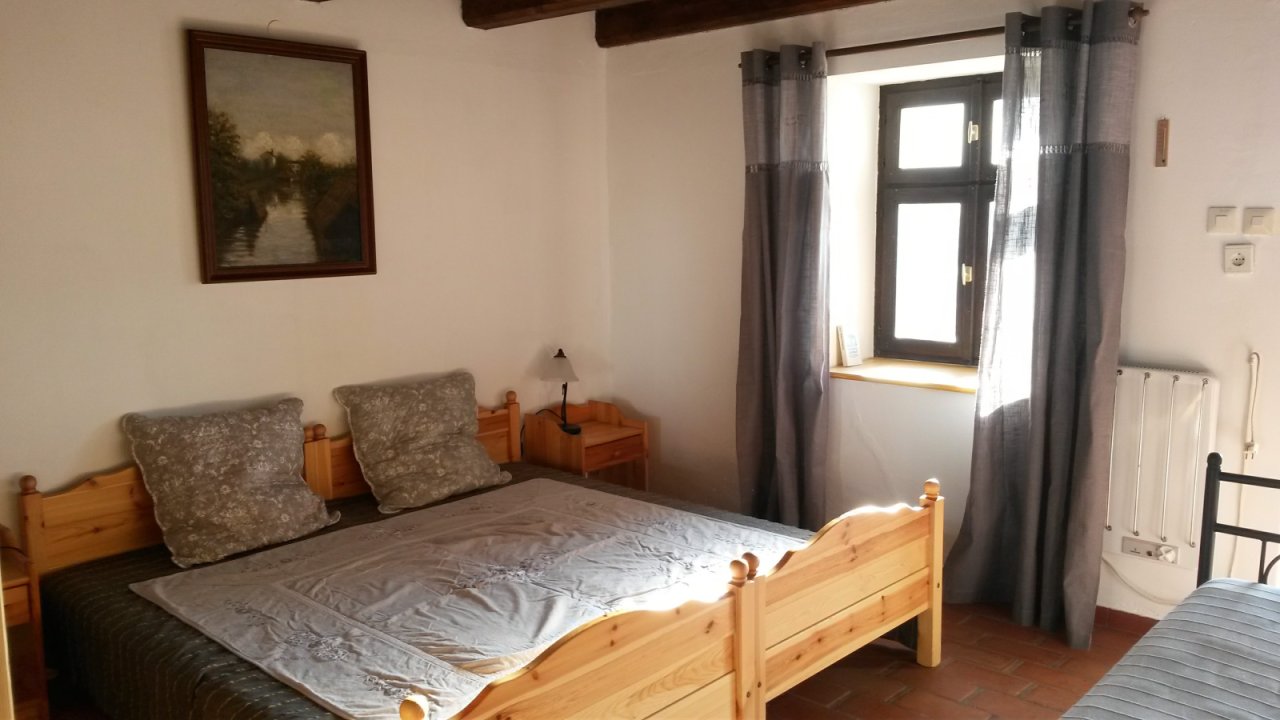 (AAA) Traumhaftes Anwesen für 2 Familien am Nordufer mit Balatonblick (CM192-2)