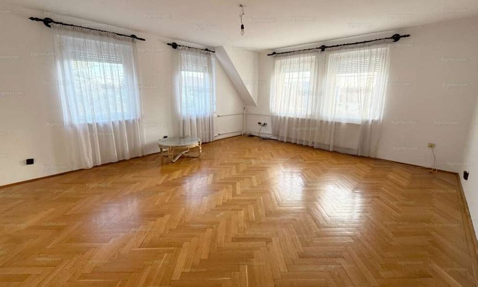 (ABA) Einfamilienhaus mit viel Platz in ausgezeichneter Umgebung (WH7526)