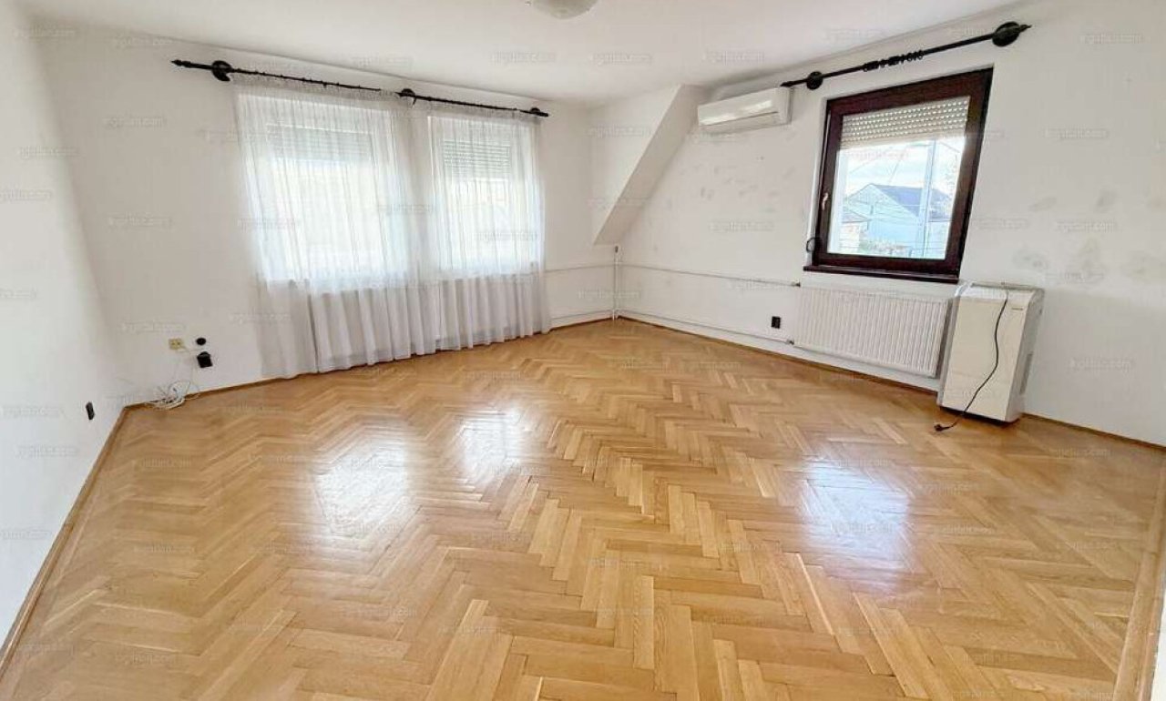 (ABA) Einfamilienhaus mit viel Platz in ausgezeichneter Umgebung (WH7526)