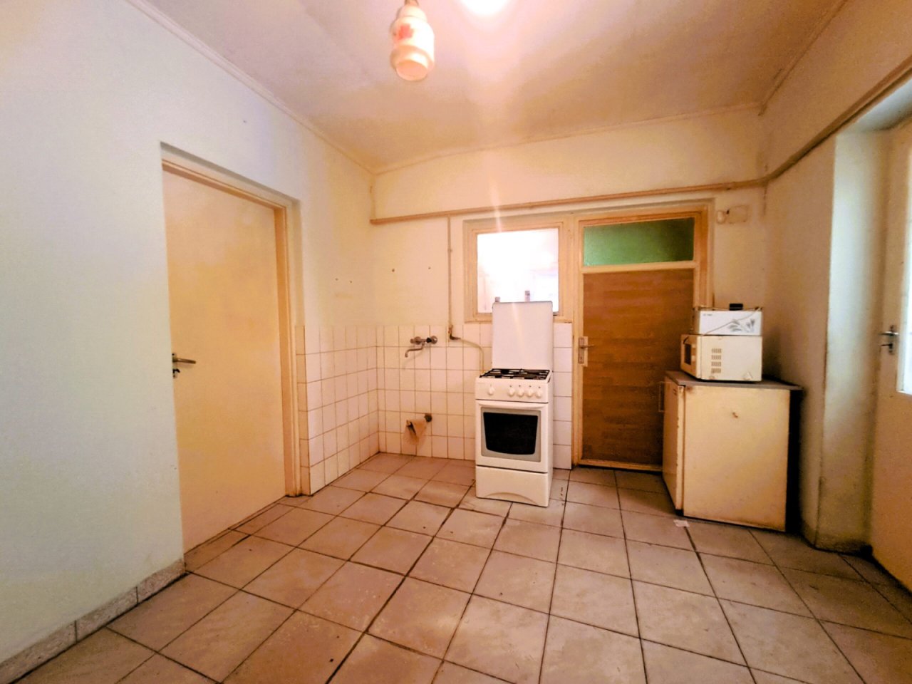 (ABA) Großes Wohnhaus mit 3 Einheiten zum äusserst fairen Preis (SIK03)