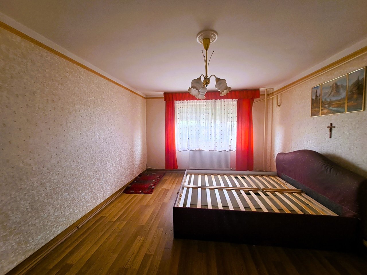 (ABA) Großes Wohnhaus mit 3 Einheiten zum äusserst fairen Preis (SIK03)