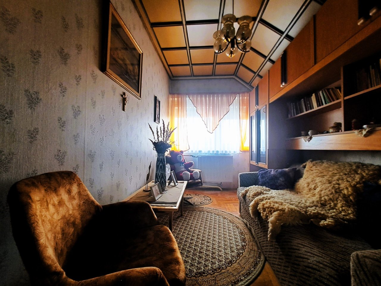 (ABA) Großes Wohnhaus mit 3 Einheiten zum äusserst fairen Preis (SIK03)