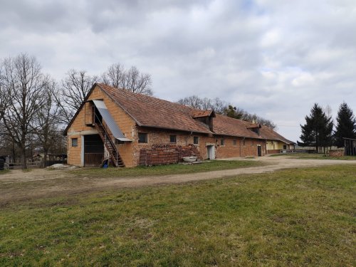 Reiterhof &amp; Tierhaltungsbetrieb (RV029)