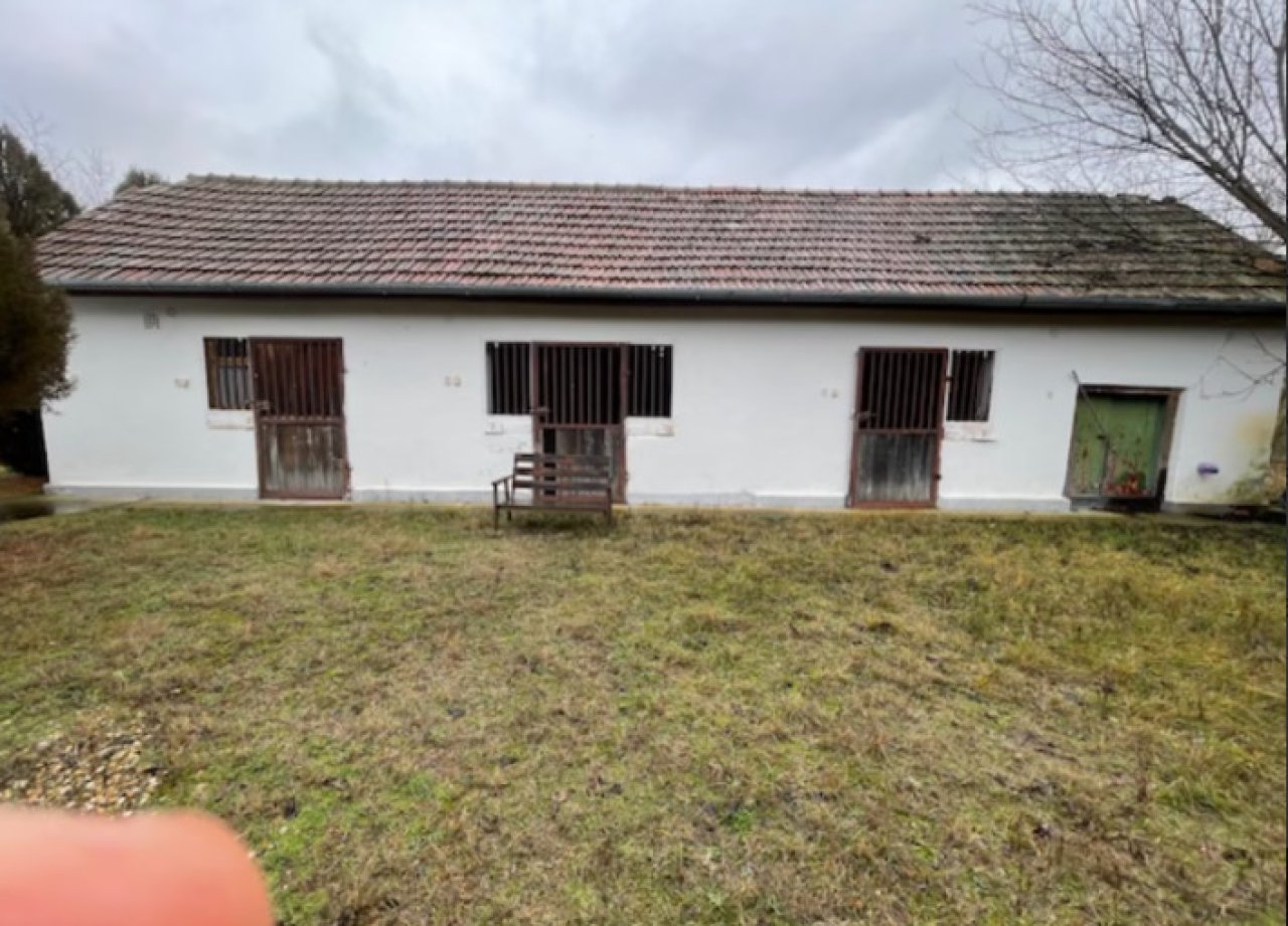 (ABA) Landhaus mit großem Grundstück am Waldrand (WH6530)